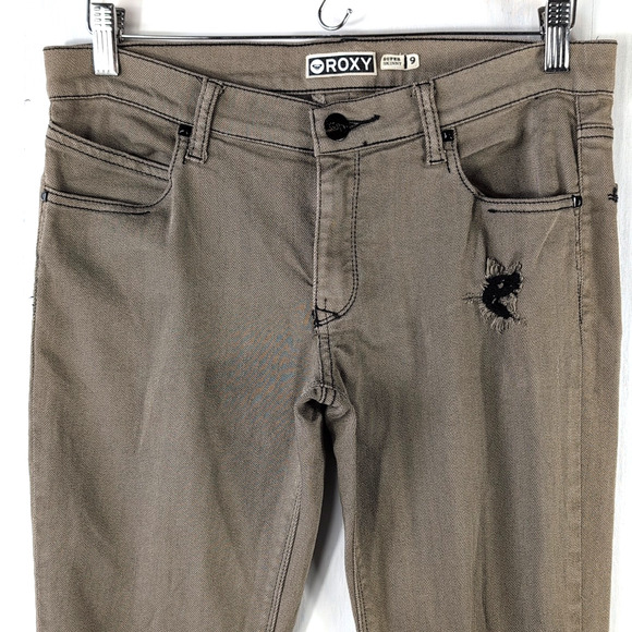 Roxy Jeans Women’s 9 W32 Brown Distressed Low Rise Skinny Fit Denim Pants Casual - Picture 2 of 14